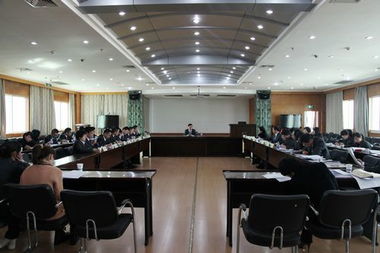 深化服務理念，提升服務品質——我行召開2013年文明規范服務工作會議